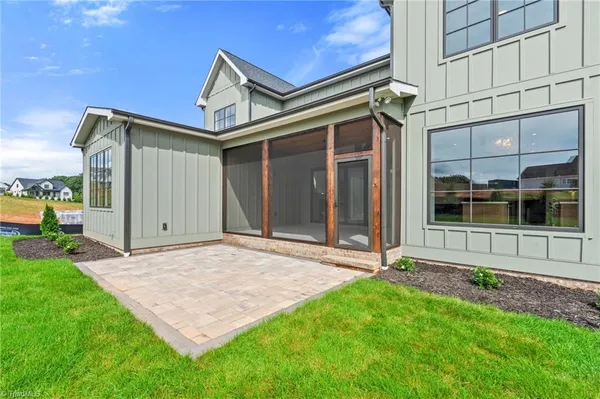 $1,290,000 | 1341 Maple Chase Lane, Winston-Salem, NC 27106