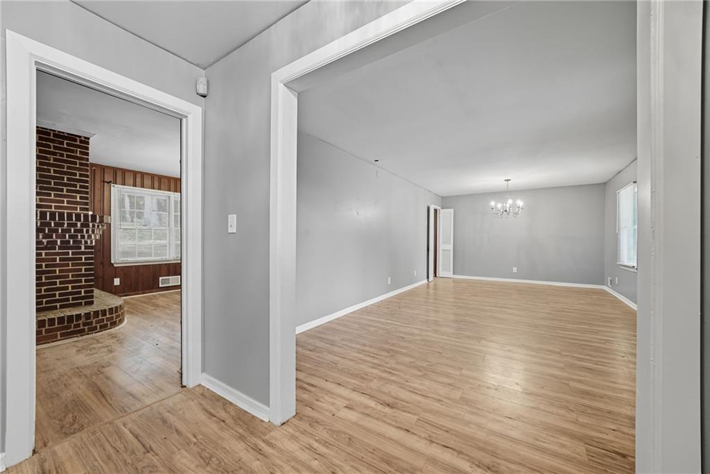 2393 Winshire Drive Decatur, GA 30035 - Photo 5 of 37