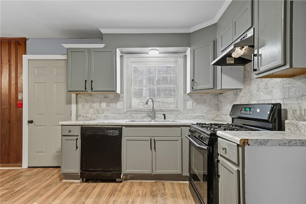 2393 Winshire Drive Decatur, GA 30035 - Photo 10 of 37