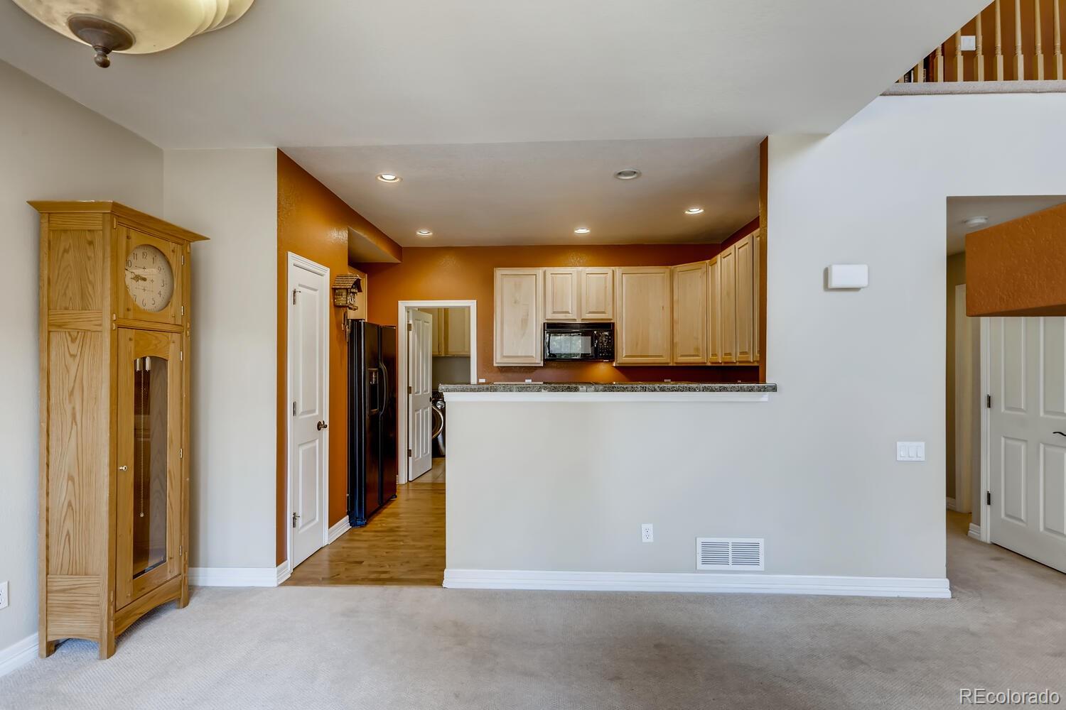 8811 Edinburgh Circle Highlands Ranch, CO 80129 - Photo 11 of 28 Gallery Image 11