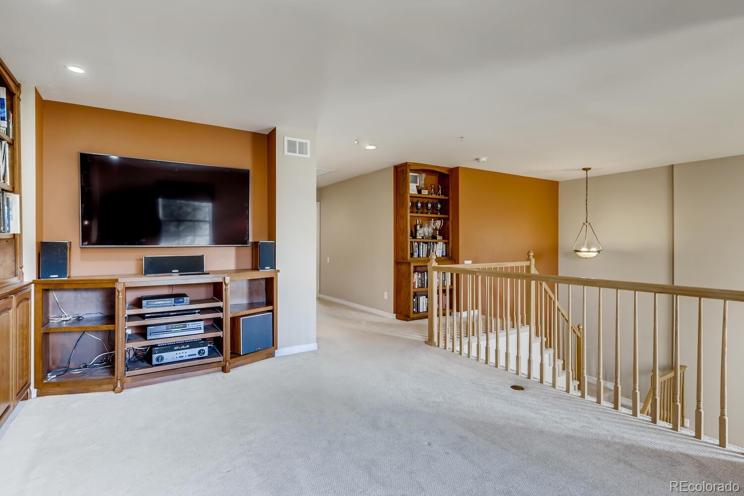 8811 Edinburgh Circle Highlands Ranch, CO 80129 - Photo 24 of 28 Gallery Image 24