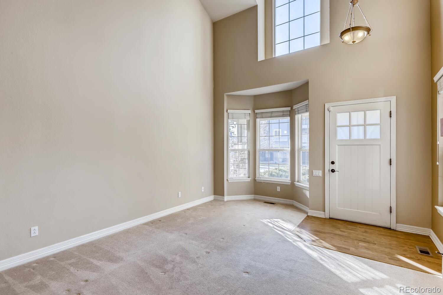 8811 Edinburgh Circle Highlands Ranch, CO 80129 - Photo 7 of 28 Gallery Image 7