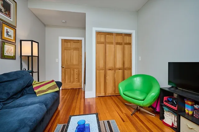 $325,000 | 12 A Parker Avenue, Unit A, Northfield, MA 01360