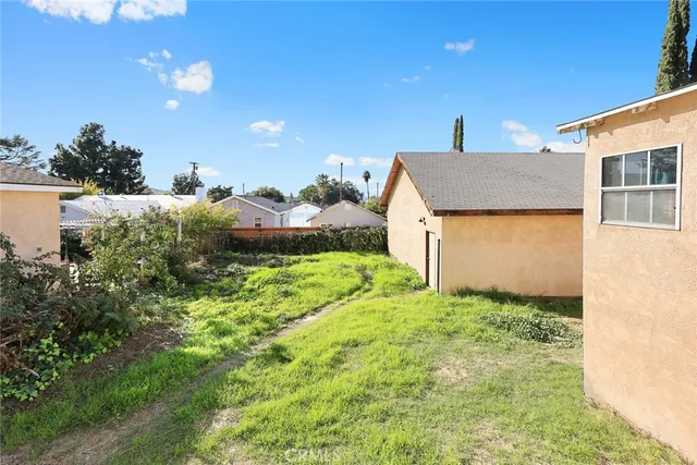 $775,000 | 10833 McVine Avenue, Sunland, CA 91040