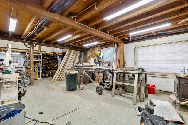 $1,150,000 | 1 Hathaway Road, East Lyme, CT 06333