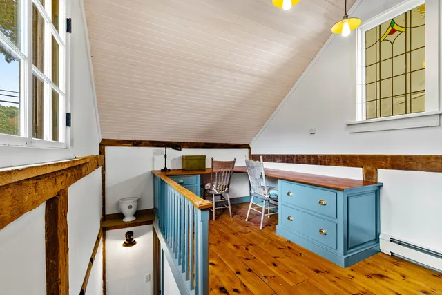 $1,150,000 | 1 Hathaway Road, East Lyme, CT 06333