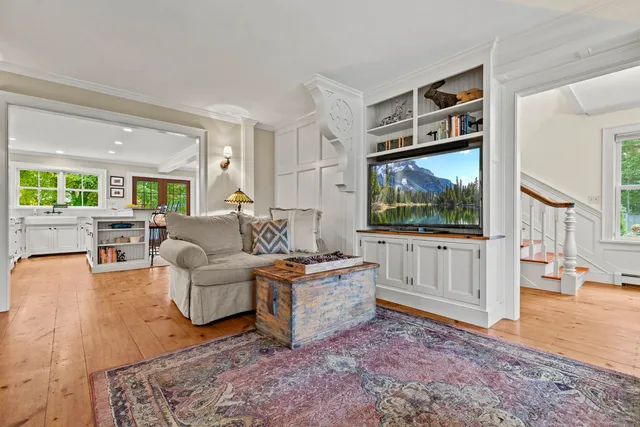 $1,150,000 | 1 Hathaway Road, East Lyme, CT 06333