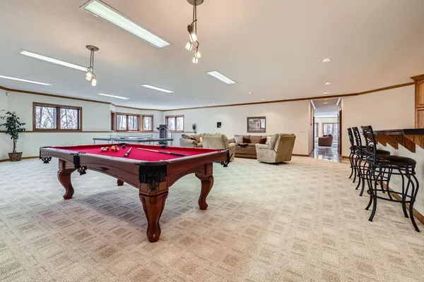 $1,995,000 | 4 West Bay Lane, North Oaks, MN 55127