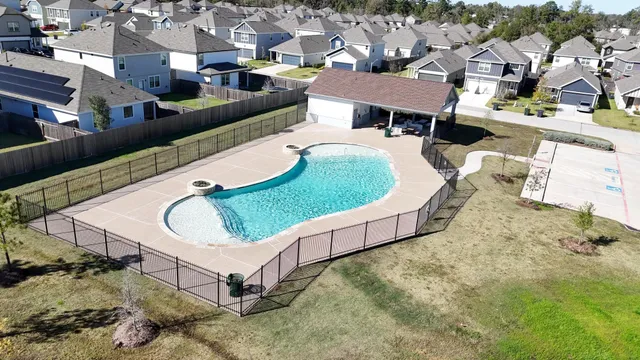 $2,100 | 1409 Mount Bassie Trail, Conroe, TX 77301
