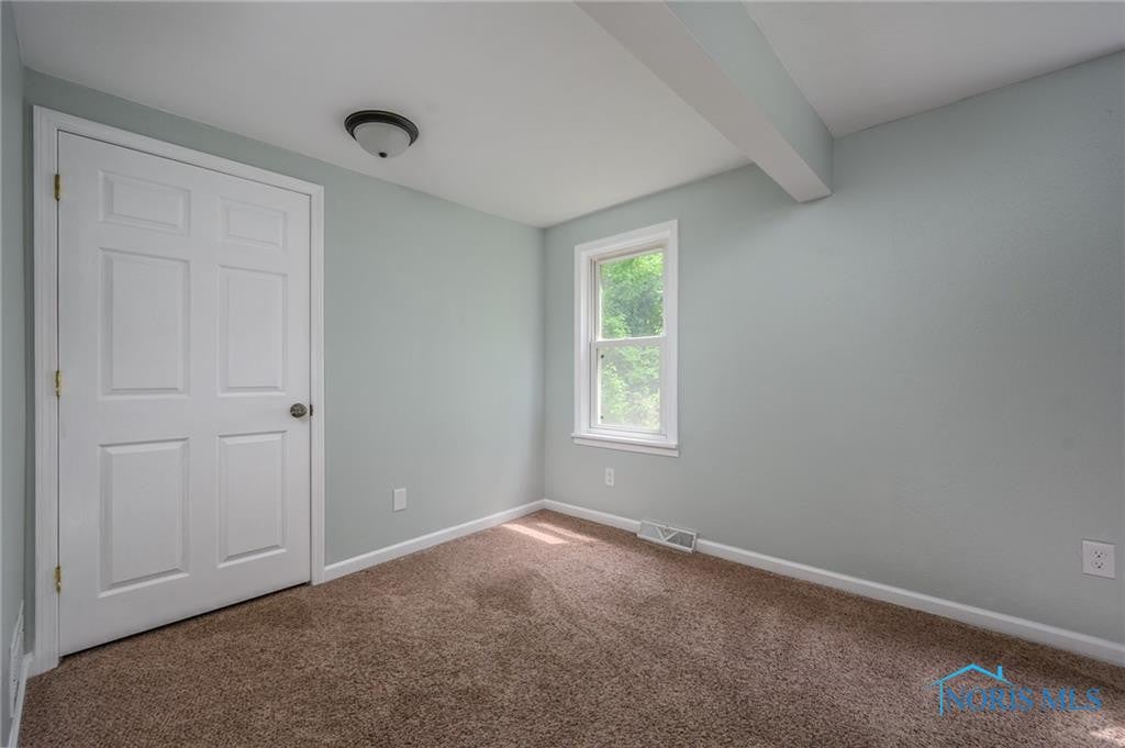 5901 Meade Road Sylvania, OH 43560 - Photo 12 of 17 Gallery Image 12