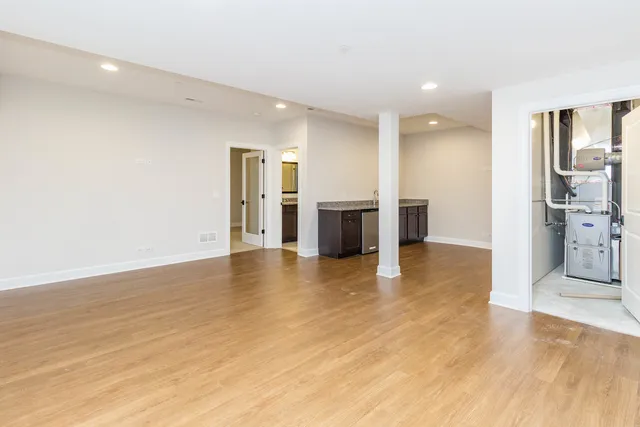 $4,800 | 10723 Clock Tower Drive, Countryside, IL 60525