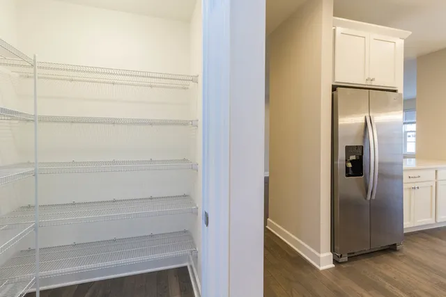 $4,800 | 10723 Clock Tower Drive, Countryside, IL 60525