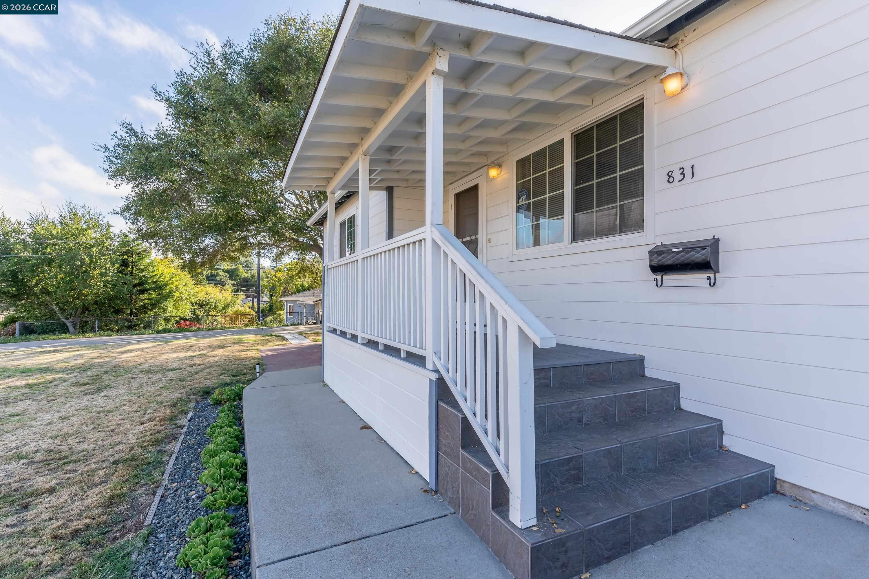 831 Fulton Way El Sobrante, CA 94803 - Photo 7 of 62
