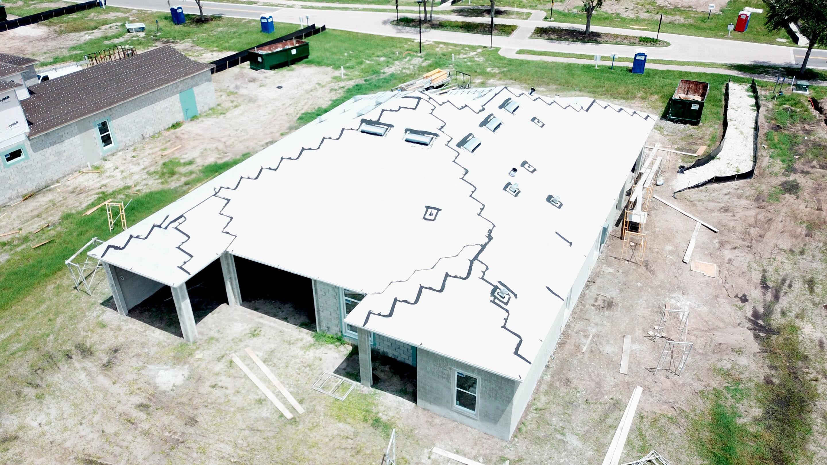 20153 Southeast Bridgewater Drive Jupiter, FL 33458 - Photo 10 of 19 a view of a backyard with wooden fence