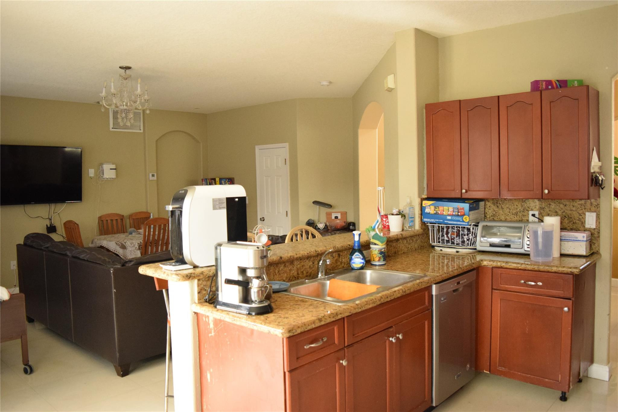 15384 Southwest 14th Street Miami, FL 33194 - Photo 12 of 29 Photo 12