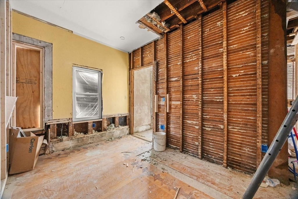 150 Purchase Street Fall River, MA 02720 - Photo 31 of 42 a view of an outdoor space