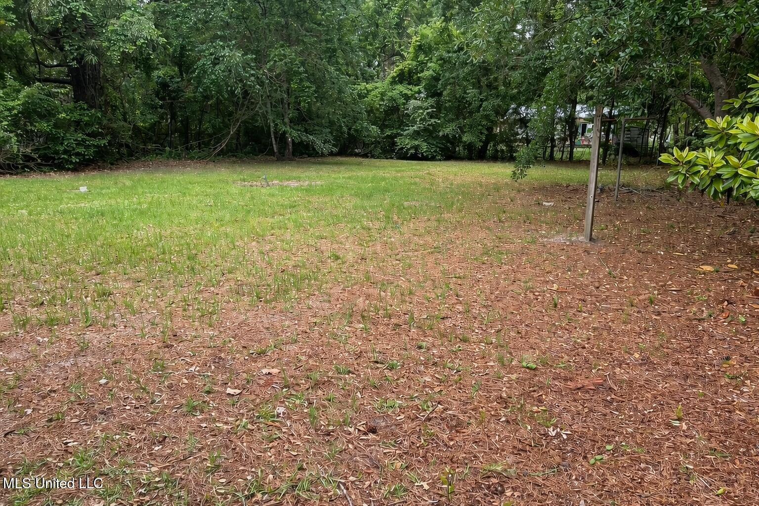 404 Hanley Road Ocean Springs, MS 39564 - Photo 13 of 13 Image