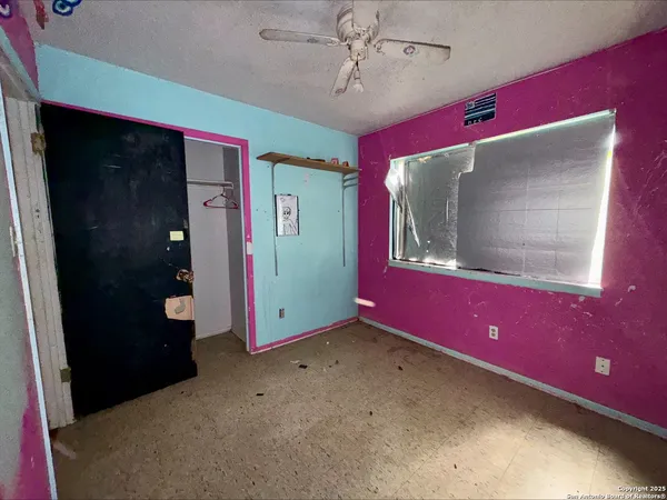 a view of a livingroom with a furniture