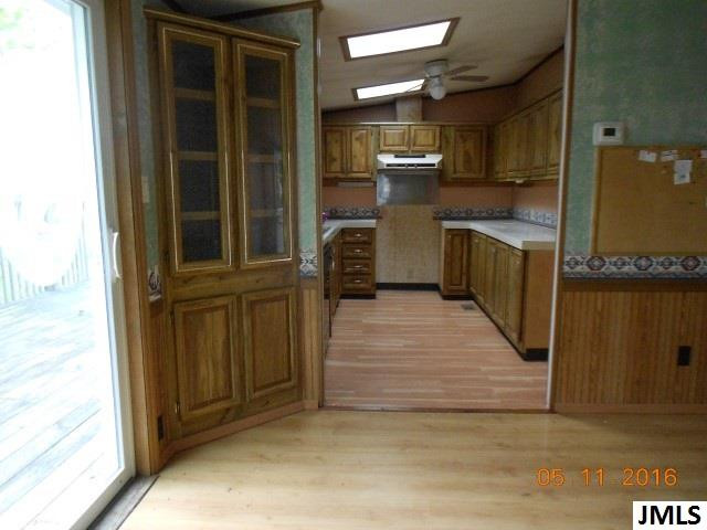 5885 Springport Road Jackson, MI 49201 - Photo 4 of 21 Photo 4