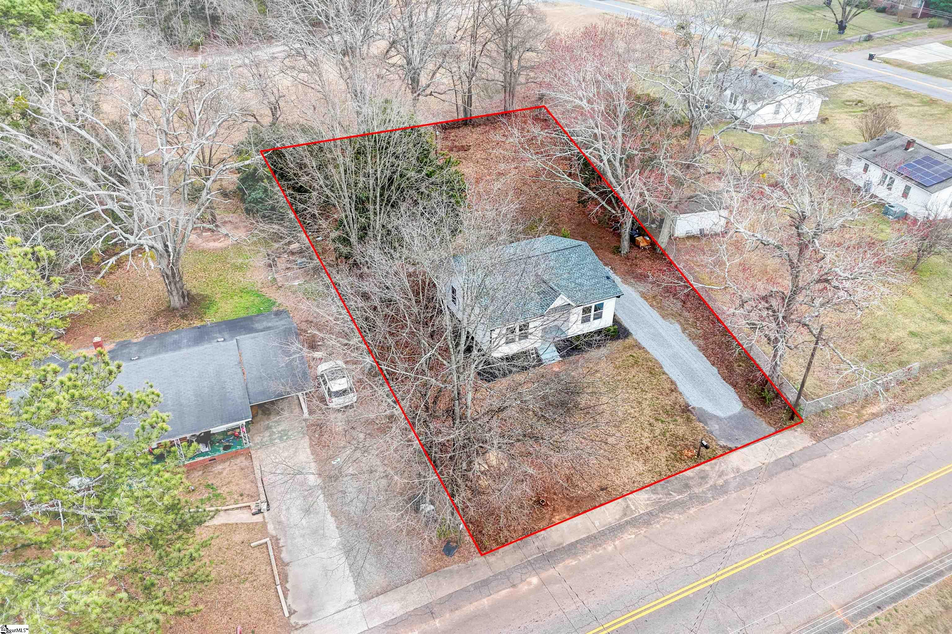 325 Hillcrest Circle Anderson, SC 29624 - Photo 30 of 44