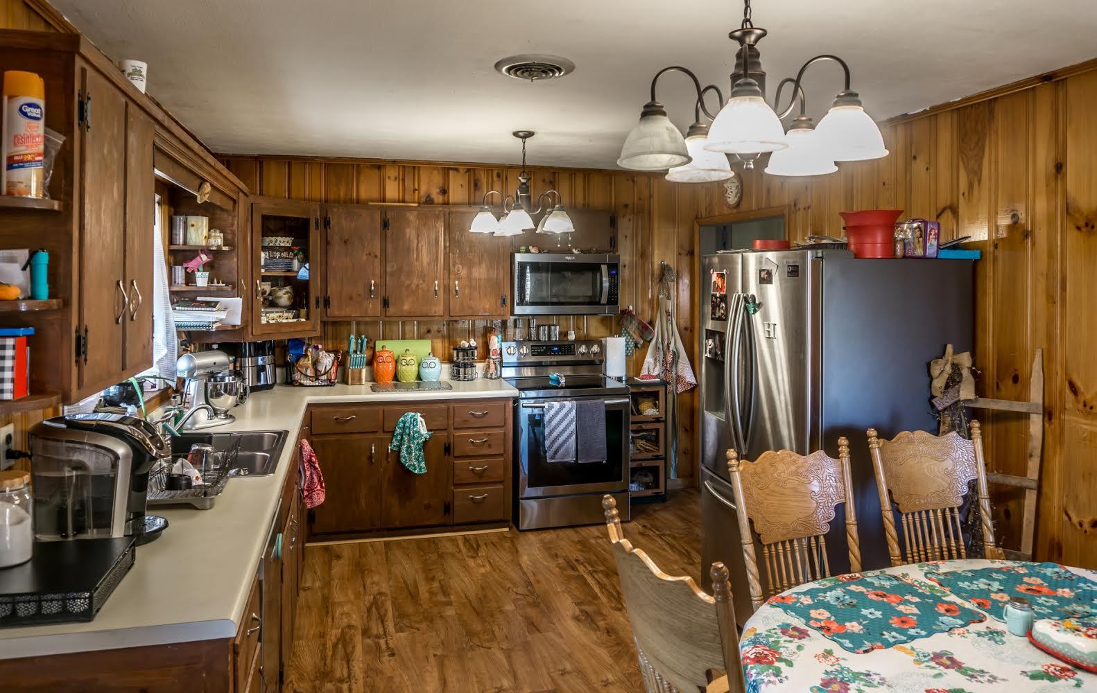 1920 Buckingham Road Greeneville, TN 37745 - Photo 15 of 36 8E68194F-695B-4FCB-93F2-AE03D70761D6