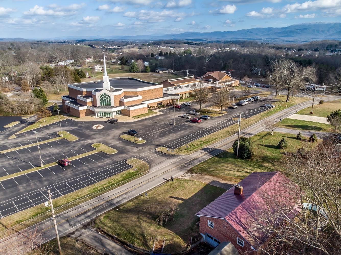 1920 Buckingham Road Greeneville, TN 37745 - Photo 4 of 36 09277A20-FD66-43B5-B1F0-092C7ED0AB31