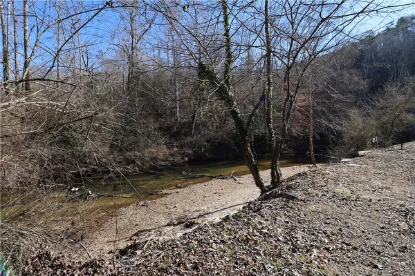 $448,500 | 200 Laurel And Hardy Lake Road, Marietta, SC 29661