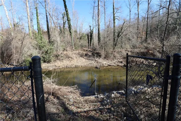 $448,500 | 200 Laurel And Hardy Lake Road, Marietta, SC 29661