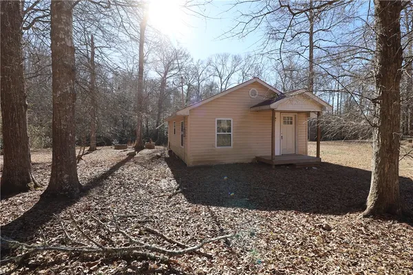 $448,500 | 200 Laurel And Hardy Lake Road, Marietta, SC 29661
