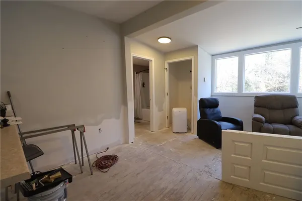 $448,500 | 200 Laurel And Hardy Lake Road, Marietta, SC 29661