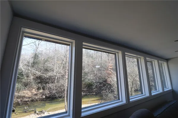 $448,500 | 200 Laurel And Hardy Lake Road, Marietta, SC 29661