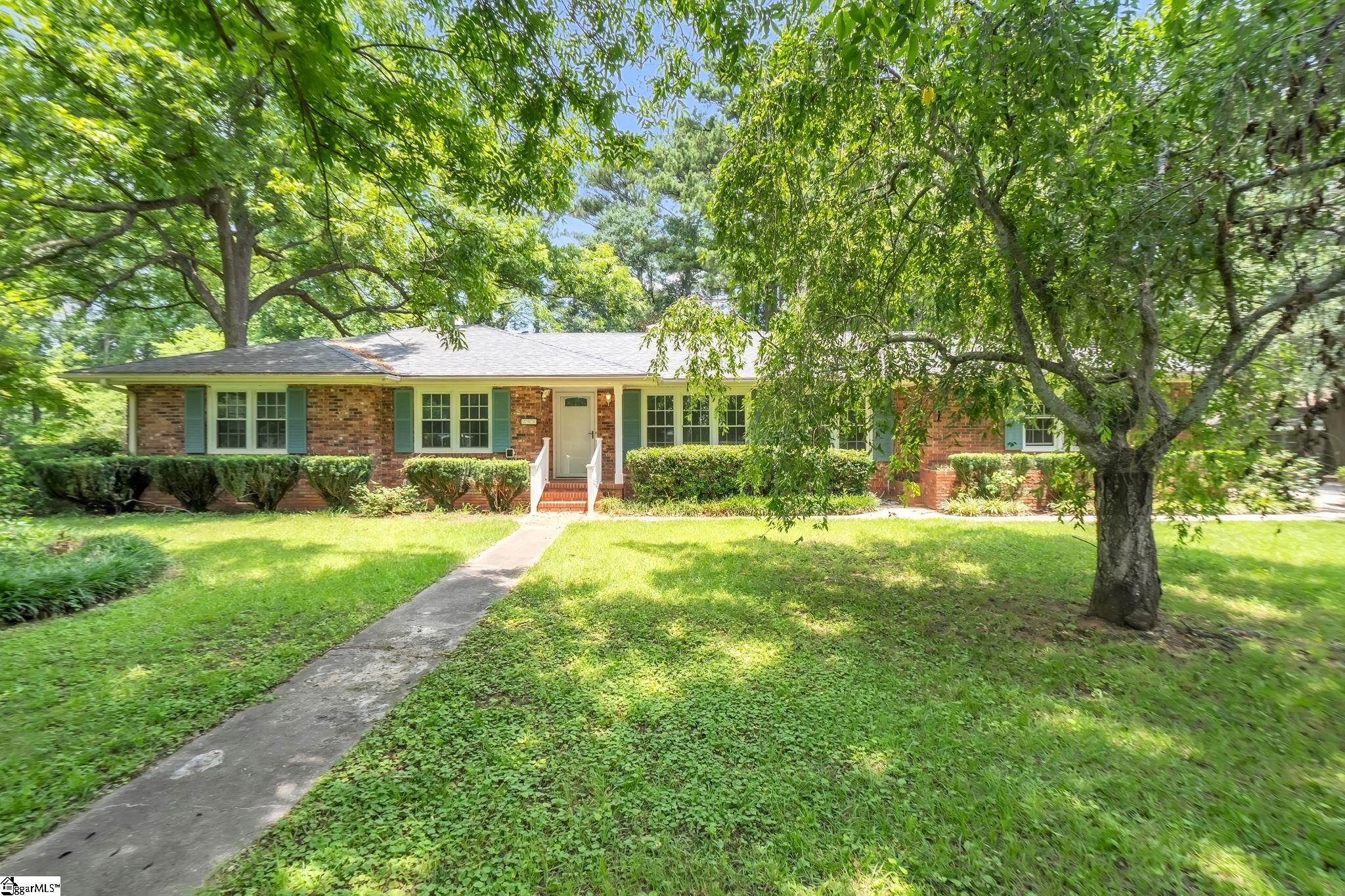 201 Calhoun Road Belton, SC 29627 - Photo 1 of 26