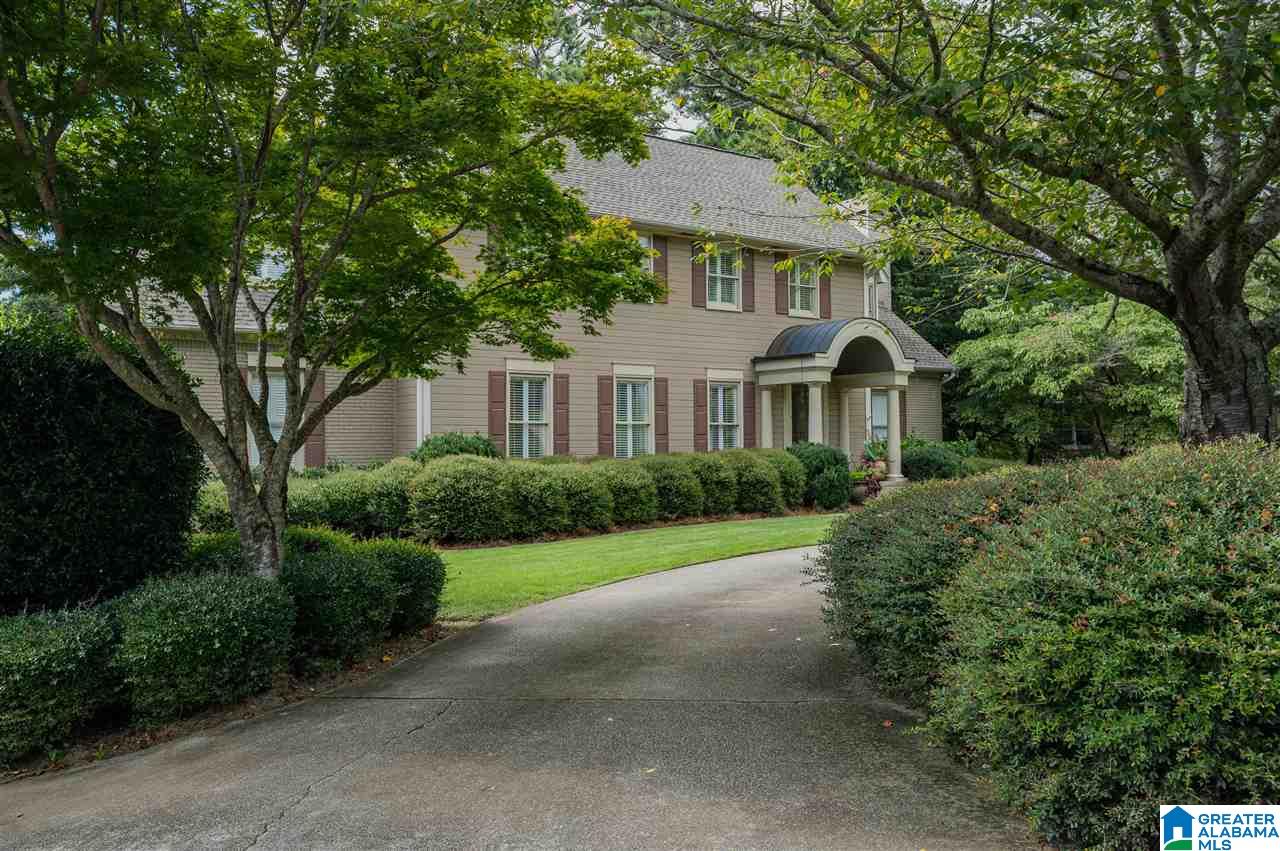 2532 Dolly Ridge Road Birmingham, AL 35243 - Photo 3 of 50