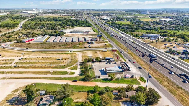 $395,000 | 1113 North Old Highway 81, Kyle, TX 78640