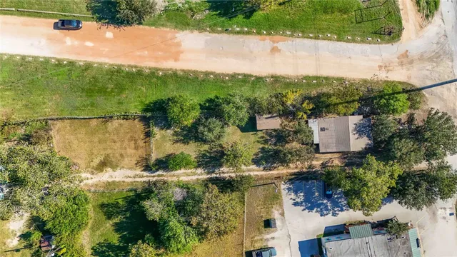 $395,000 | 1113 North Old Highway 81, Kyle, TX 78640