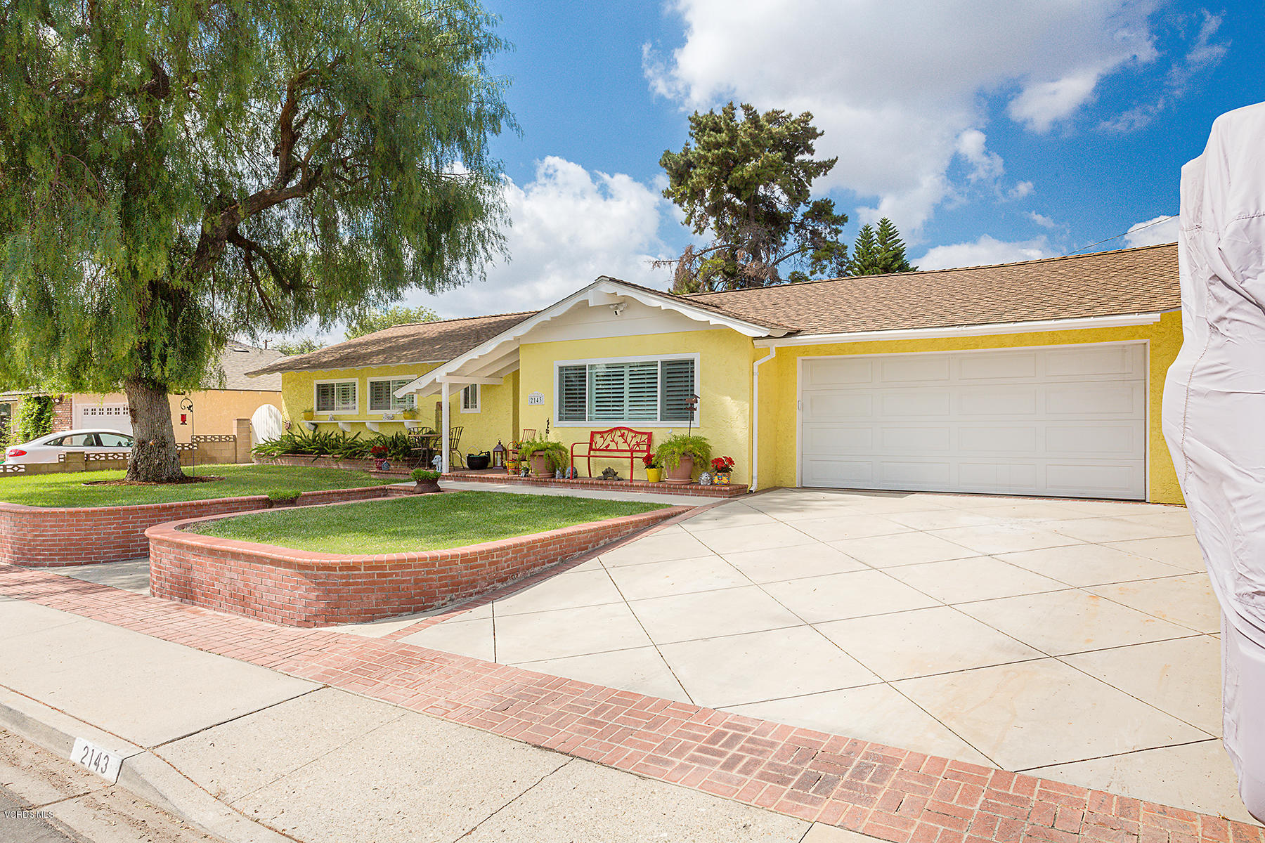 2143 Fig Street Simi Valley, CA 93063 - Photo 2 of 32 Fig2-mls