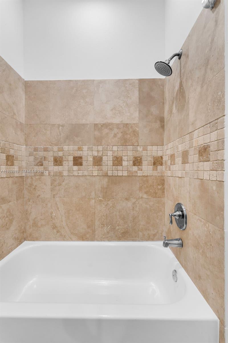 14719 Southwest 84th Terrace Miami, FL 33193 - Photo 12 of 26