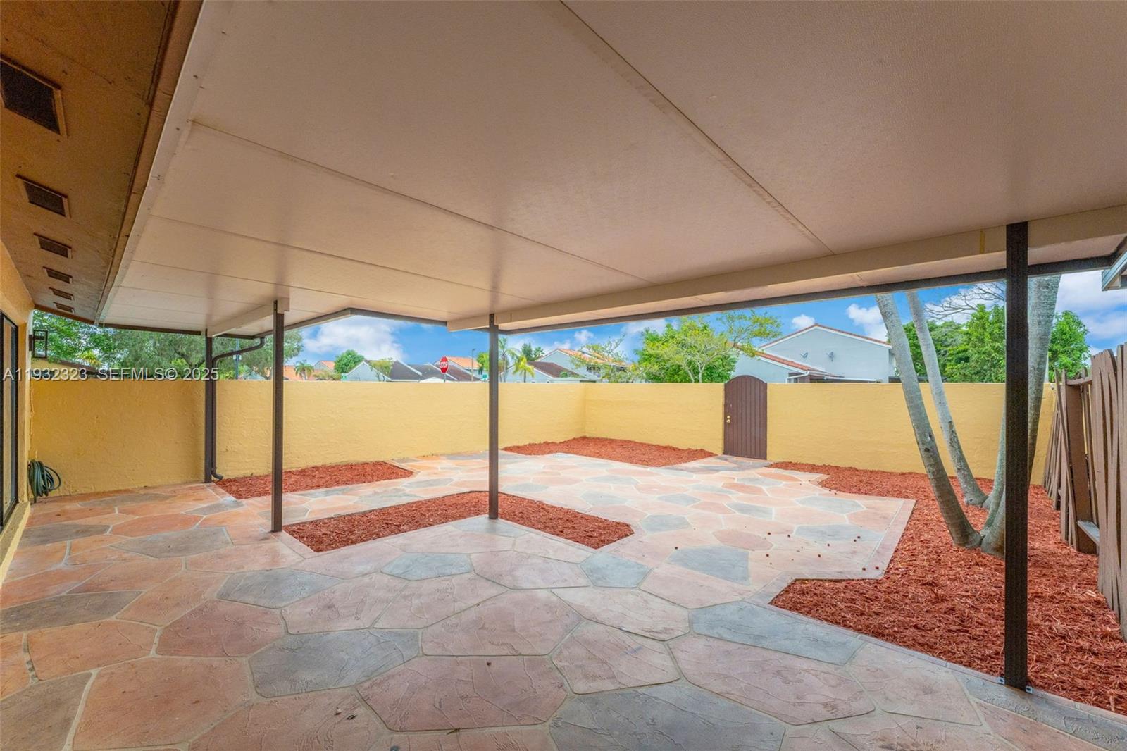 14719 Southwest 84th Terrace Miami, FL 33193 - Photo 18 of 26