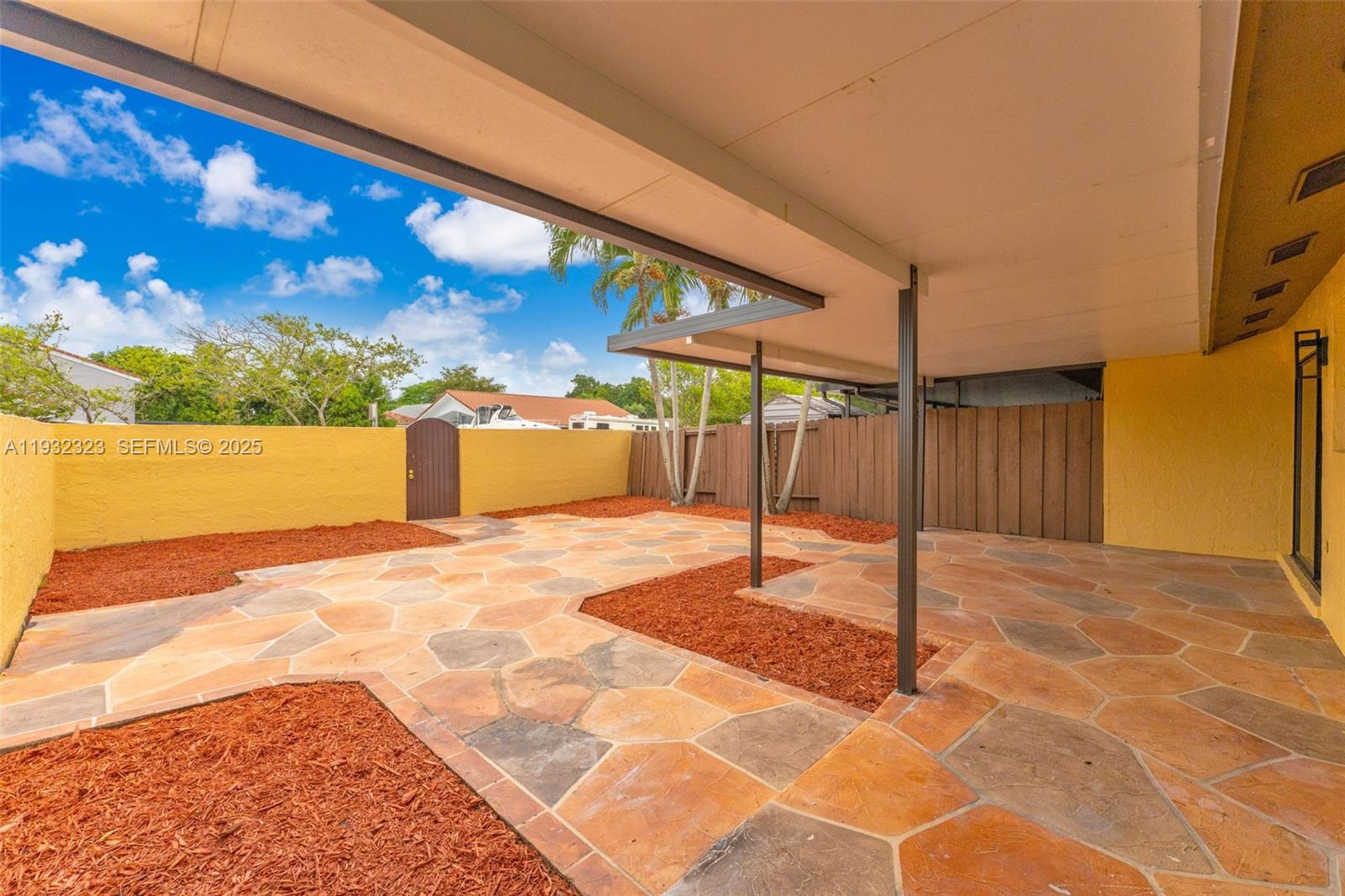 14719 Southwest 84th Terrace Miami, FL 33193 - Photo 20 of 26