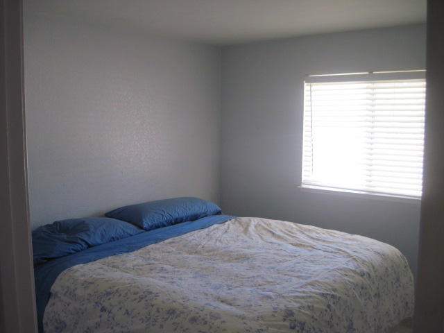 10471 Sundance Road Palo Cedro, CA 96073 - Photo 16 of 21 Guest Bedroom