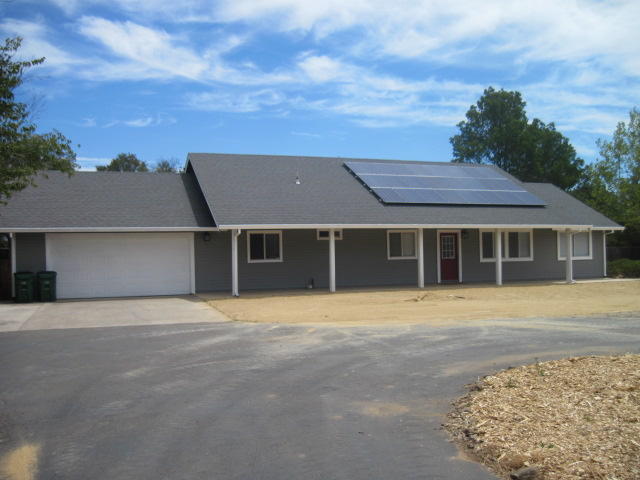 10471 Sundance Road Palo Cedro, CA 96073 - Photo 3 of 21 Front View
