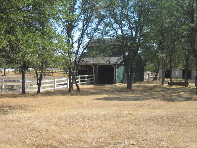 10471 Sundance Road Palo Cedro, CA 96073 - Photo 7 of 21 Barn and Stalls