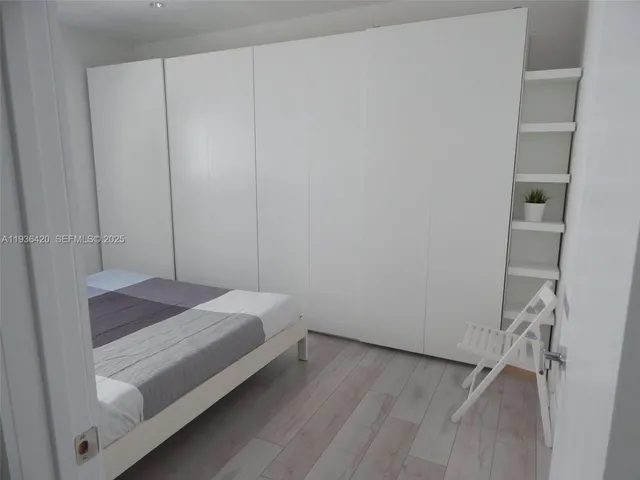 $3,300 | 831 10th Street, Unit 102, Miami Beach, FL 33139