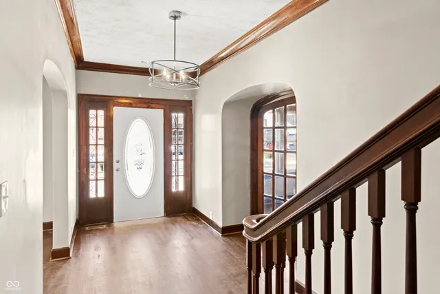 $213,000 | 1222 Central Avenue, Anderson, IN 46016