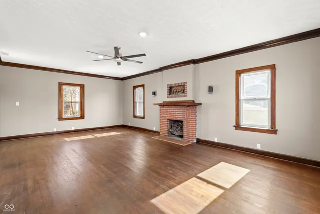 $213,000 | 1222 Central Avenue, Anderson, IN 46016