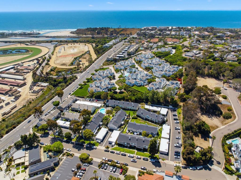 821 Del Mar Downs Road, Unit D Solana Beach, CA 92075 - Photo 26 of 29