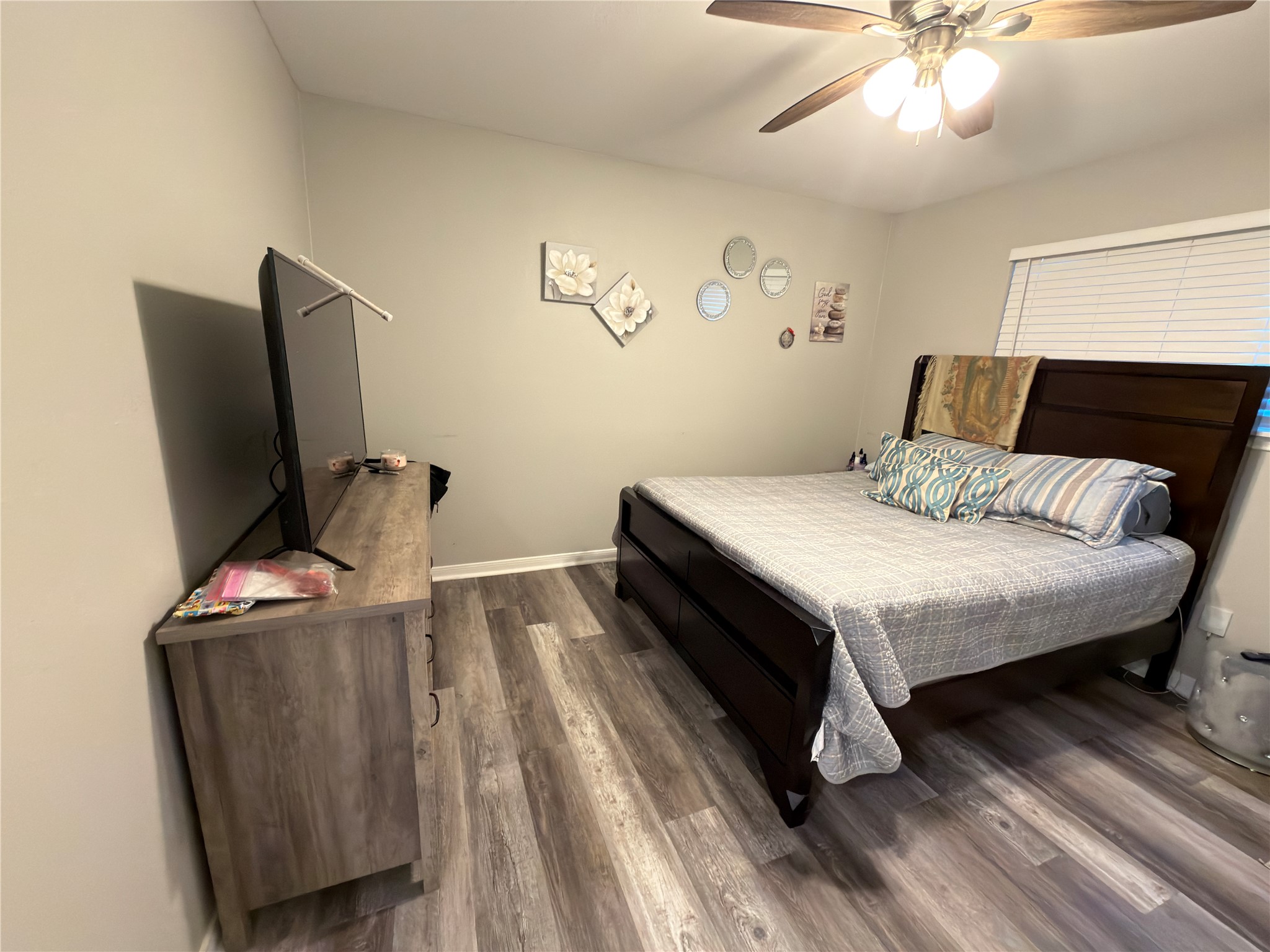 9721 Debbie Lane Houston, TX 77038 - Photo 5 of 12