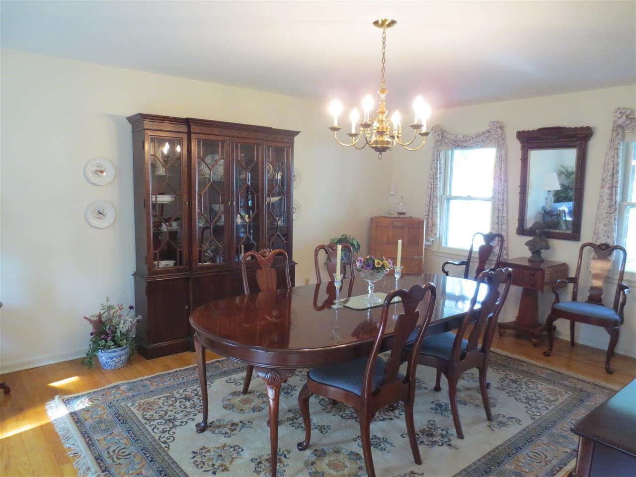 113 Berwick Road Bethlehem, NY 12054 - Photo 4 of 25 Photo 4