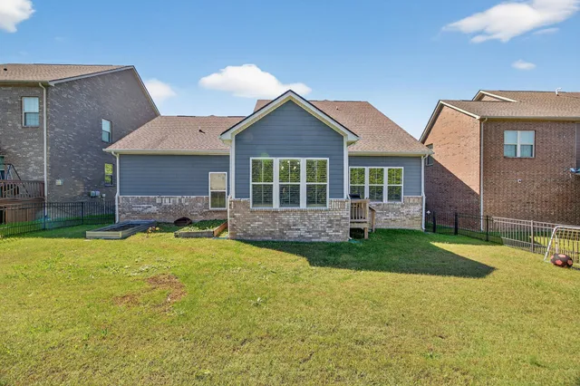 $915,000 | 8029 Brookpark Avenue, Franklin, TN 37064