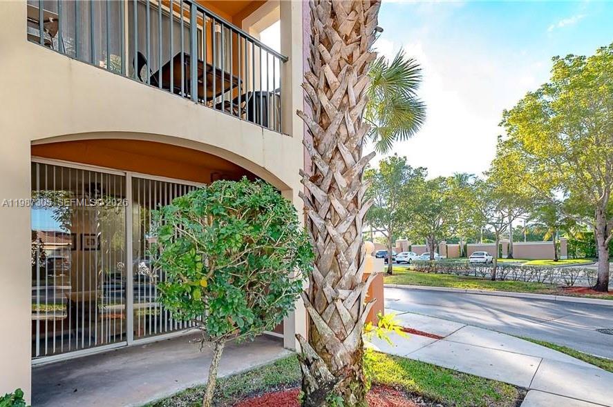 8000 North Nob Hill Road, Unit 107 Tamarac, FL 33321 - Photo 4 of 16